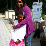 NYC Single Mom and Daughter at Brooklyn Botanical Garden