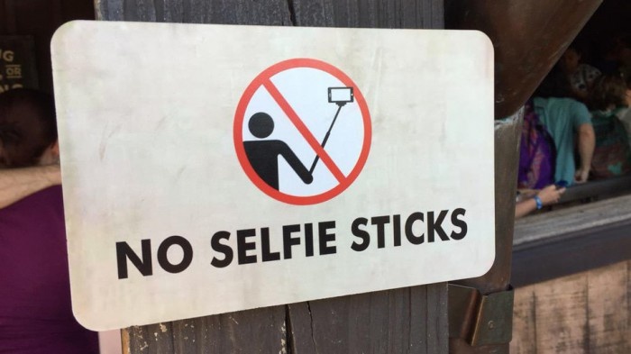 "no selfie sticks at disneyland and disney world"
