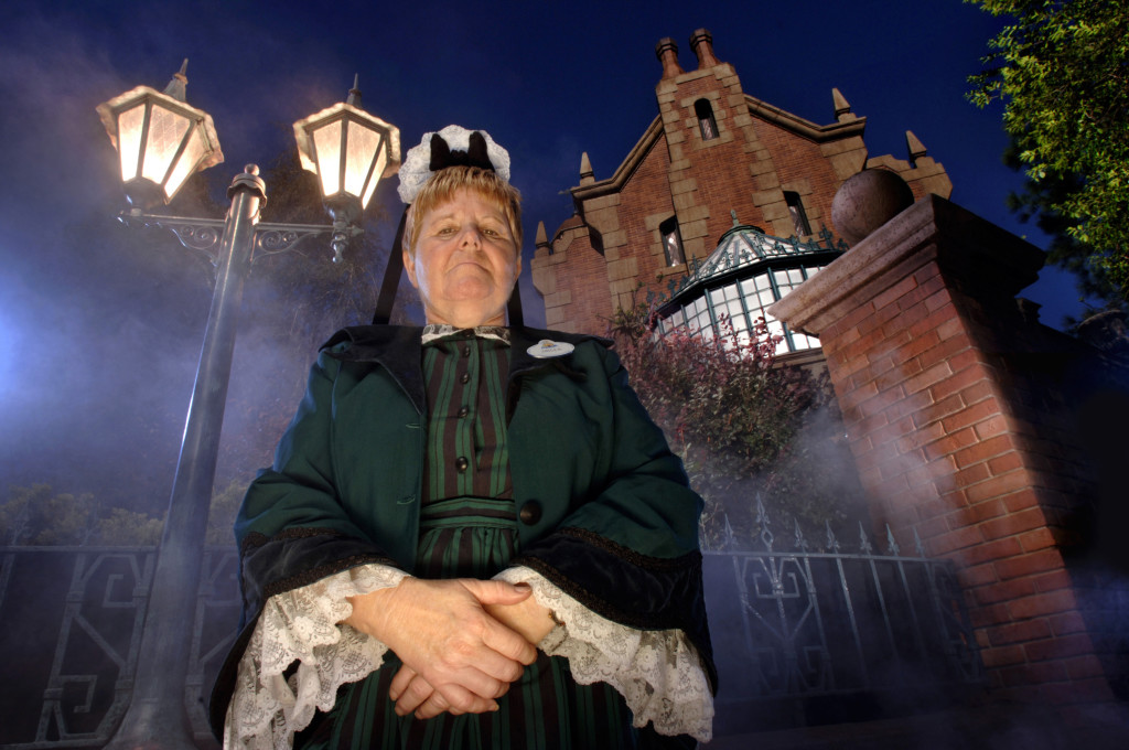 "GHOST" RELATIONS: The Haunted Mansion, disney world rides for teens, teens and disney world, best rides for teens at disney world, top rides for teens at disney world, magic kingdom rides for teens