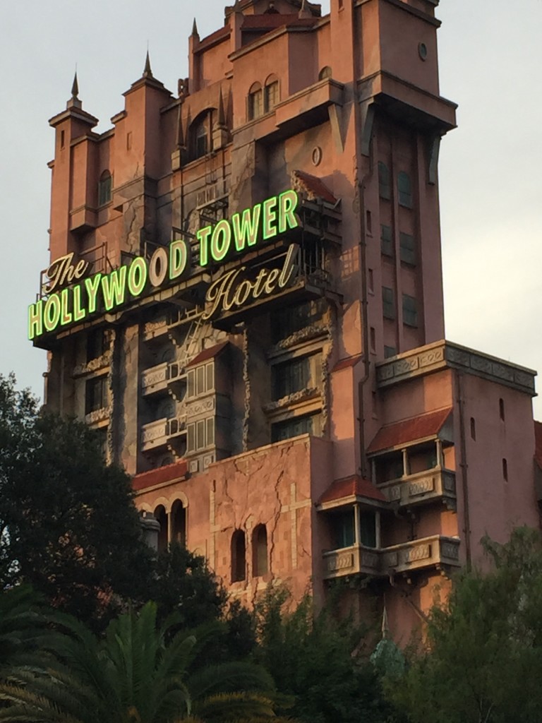 Tower of Terror,Rock-n-Roller Coaster,, disney world rides for teens, teens and disney world, best rides for teens at disney world, top rides for teens at disney world, magic kingdom rides for teens, Hollywood studio rides for teens