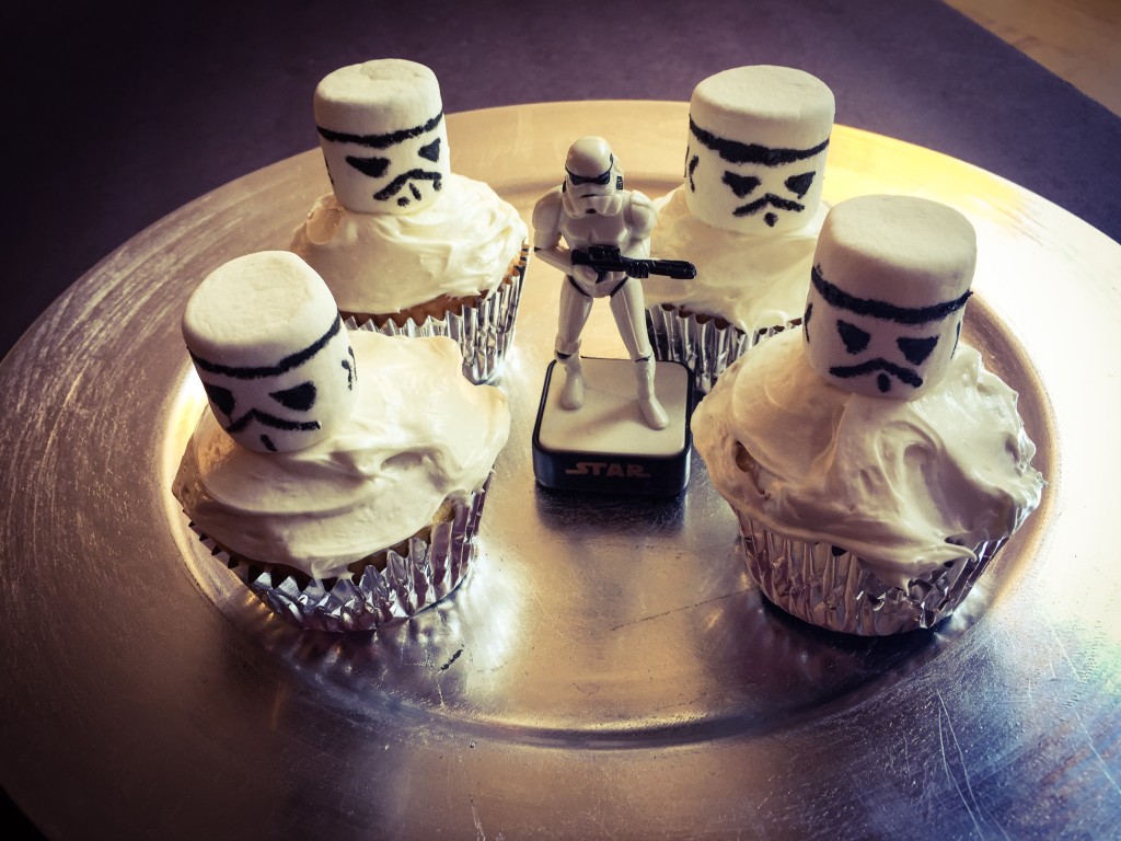 Stormtrooper Cupcakes