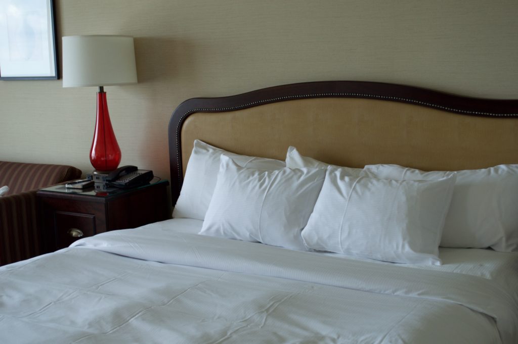 "Hilton Hotel Niagara Falls Master Bedroom"