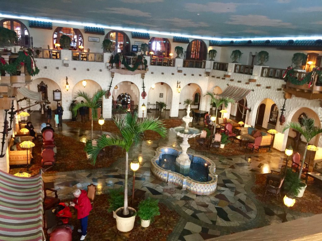 hotel-hershey-atrium