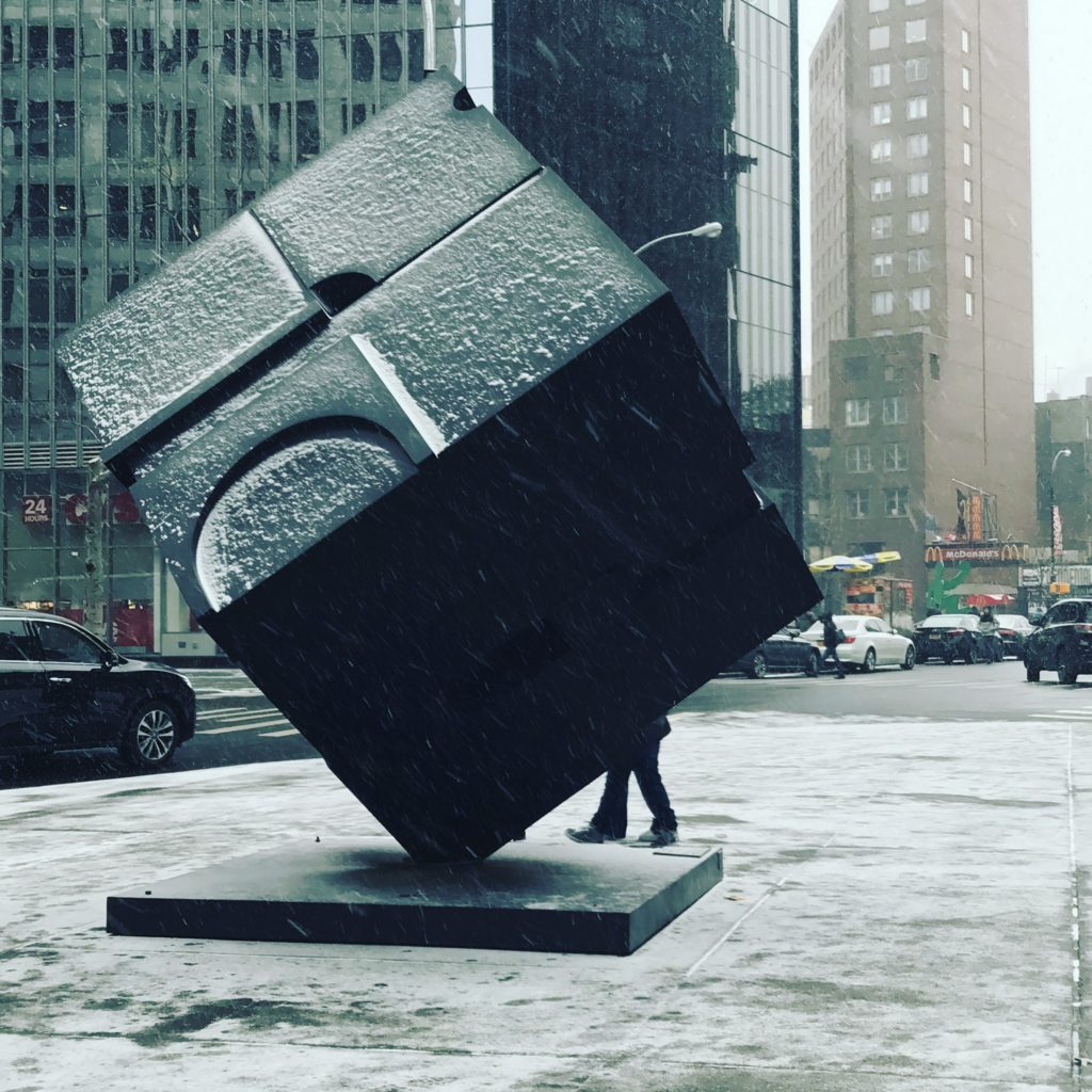 "Astor Place Cube"