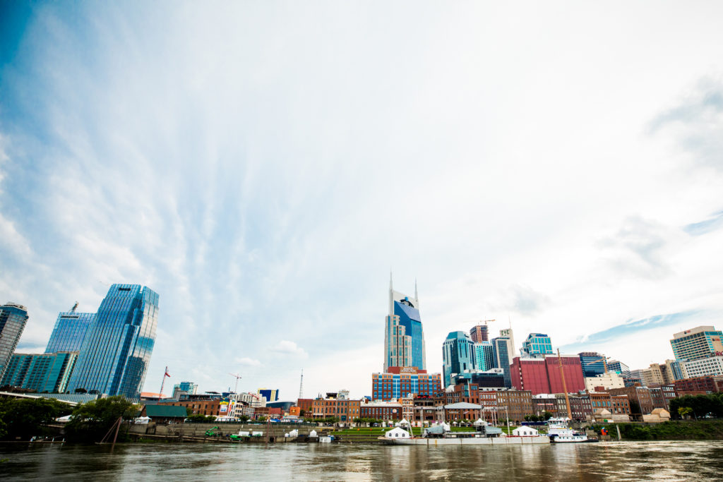 "nashville skyline"